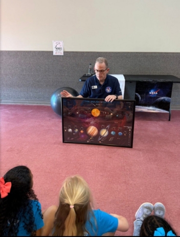 children learning about solar system at crestwood