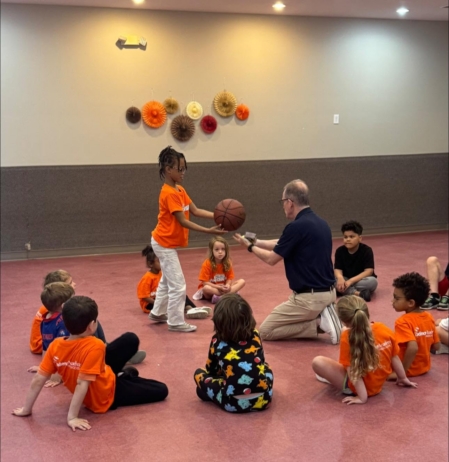 children learning about solar system at crestwood