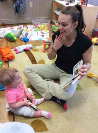 baby_sign_language_winwood_childrens_center_gainesville_va-333x450