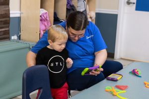 cadence_education_local_photos_campaign_9983_winghaven_blvd_ofallon_mo_63368_usa_teacher_engaged_with_a_student-05-01-2024-17145916833230.111449484669782