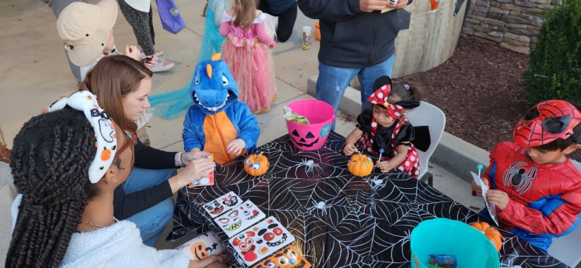 children outside with halloween activities at preschool and daycare cadence academy preschool nolensville 504