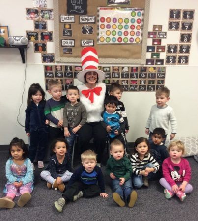 director_cat_in_the_hat_with_preschoolers_adventures_in_learning_aurora_il-403x450