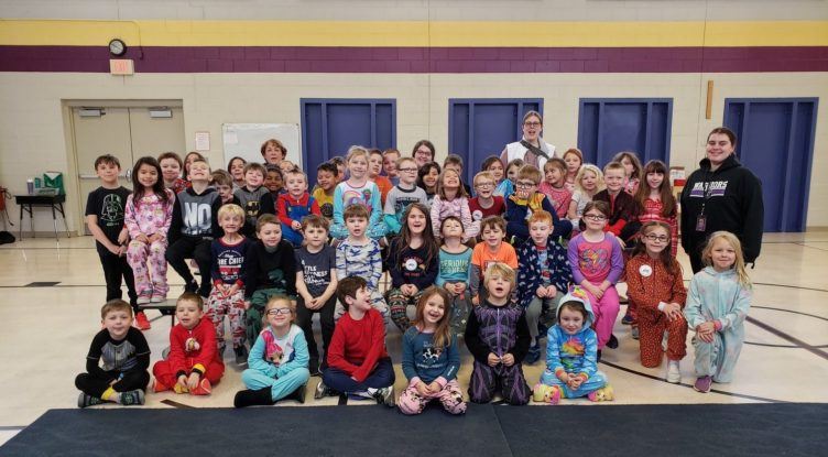 elementary_students_in_halloween_costumes_cadence_academy_before_and_after_school_norwalk_ia-752x415