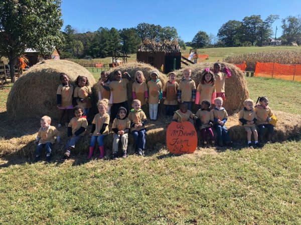 field_trip_to_old_mcdermitts_farm_the_bridge_learning_center_carrollton_ga-600x450