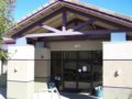 front_door_of_cadence_academy_preschool_roseville_galleria_ca-599x450