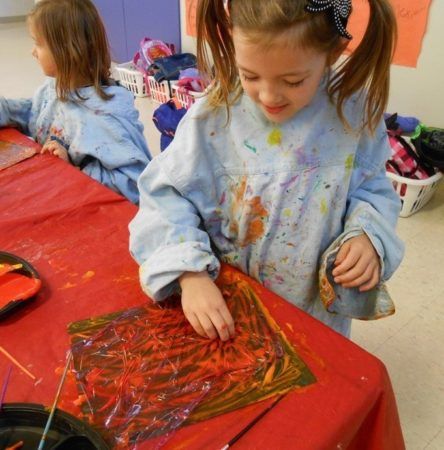 fun_and_messy_painting_activity_cadence_academy_before_and_after_school_norwalk_ia-444x450