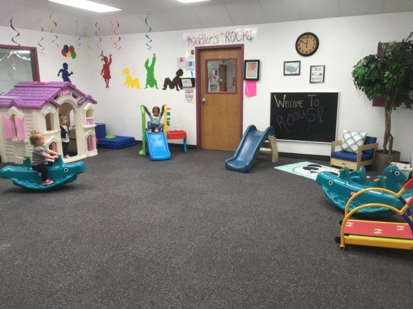 indoor_play_area_rogys_learning_place_big_hollow_peoria_il-600x450
