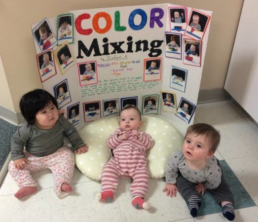 infant_color_mixing_activity_at_next_generation_childrens_centers_sudbury_ma-523x450