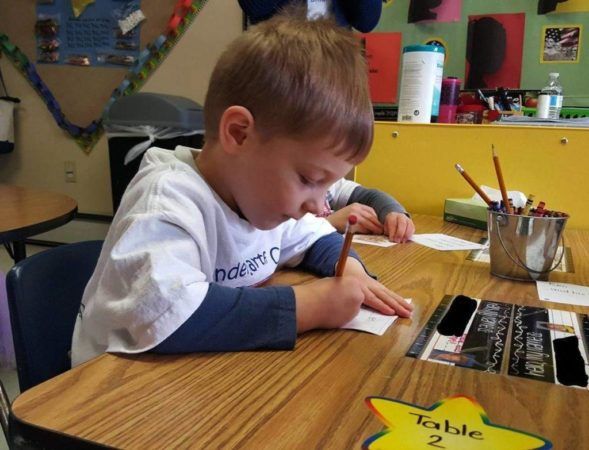 kindergarten_club_writing_activity_at_cadence_academy_plymouth_meeting_pa-1024x783-589x450