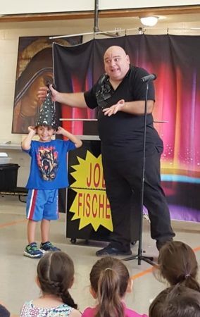 magician_joe_fischer_performance_prime_time_early_learning_centers_east_rutherford_nj-284x450