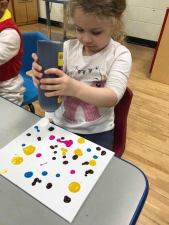 paint_drip_art_activity-cadence_academy_preschool_kays_normal_il-338x450