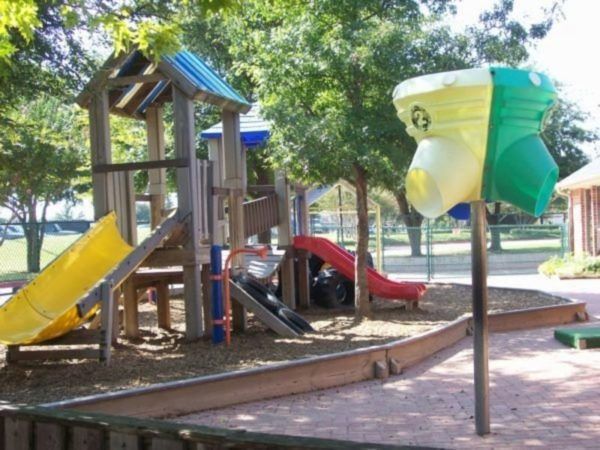 playground_at_bent_tree_child_development_center_addison_tx-600x450