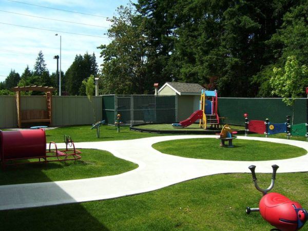 playground_at_cadence_academy_preschool_sleater-kinney_olympia_wa-600x450