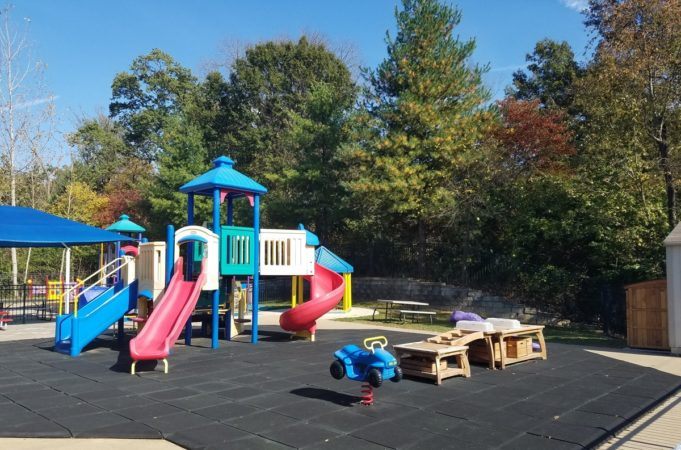 playground_at_creative_expressions_learning_center_eureka_mo-681x450