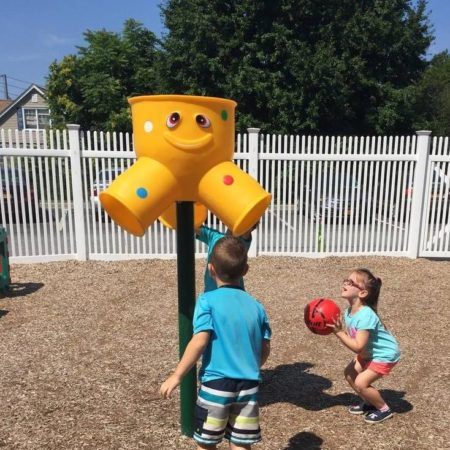 preschool_children_playing_ball_game_creative_kids_childcare_centers_yorktown-450x450