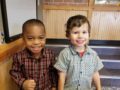 preschool_friends_near_stairs_cadence_academy_preschool_portland_or-600x450