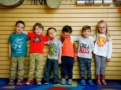 preschool_friends_posing_for_the_camera_winwood_childrens_center_brambleton_va-607x450