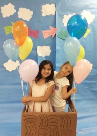 preschool_girls_in_dr_seuss_balloon-cadence_academy_preschool_mallard_charlotte_nc-320x450