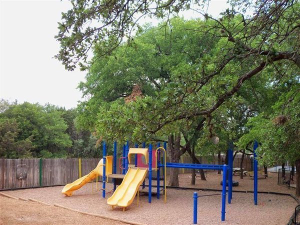 preschool_playground_cadence_academy_preschool_austin_tx-600x450