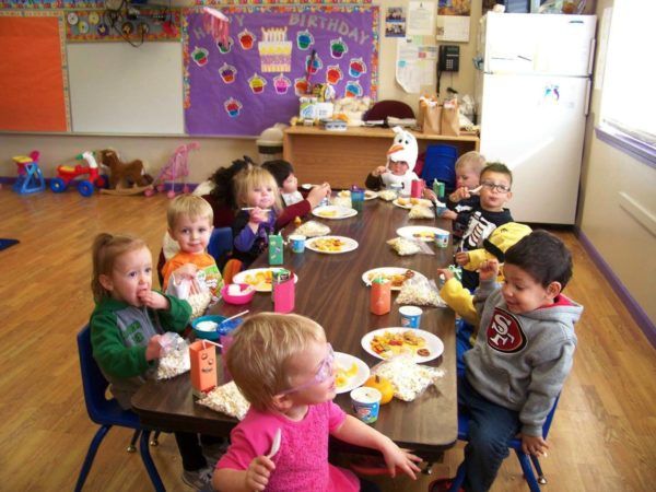 preschool_snack_at_miss_muffets_learning_center-600x450