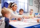 preschool_teacher_instructing_cadence_academy_algonquin_il-654x450