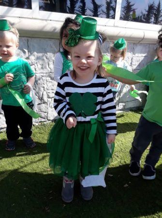 preschoolers_on_st_patricks_day_canterbury_preparatory_school_overland_park_ks-335x450