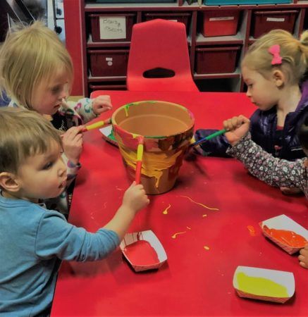 preschoolers_painting_clay_pot_cadence_academy_preschool_sellwood_portland_or-437x450