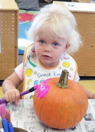 pumpkin_painting_activity_carolina_kids_child_development_center_fort_mill_sc-325x450