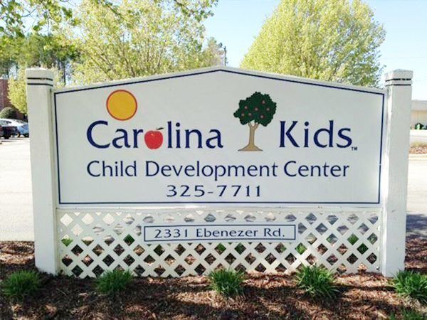 road_sign_at_carolina_kids_child_development_center_rock_hill_sc-600x450