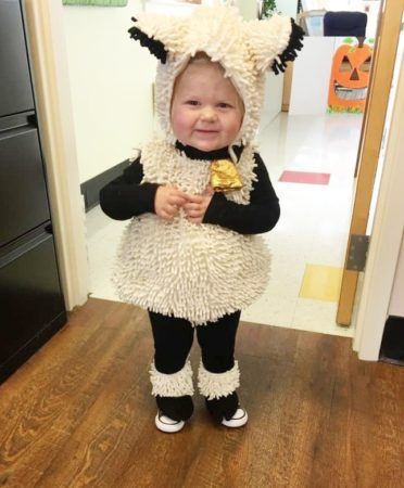 sheep_halloween_costume_cadence_academy_preschool_wilmington_nc-372x450