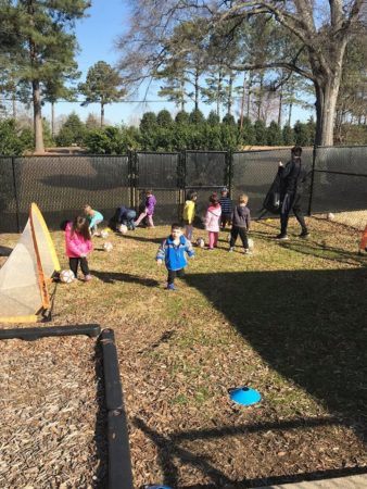 soccer_class_at_cadence_academy_raintree_charlotte_nc-338x450