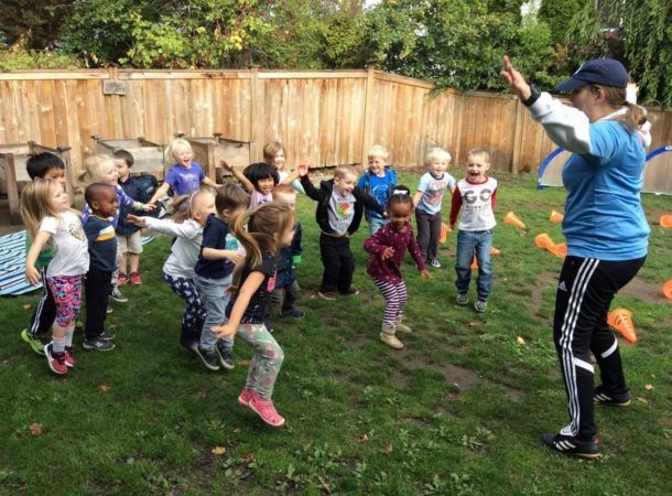 soccer_class_cadence_academy_preschool_dupont_wa-610x450