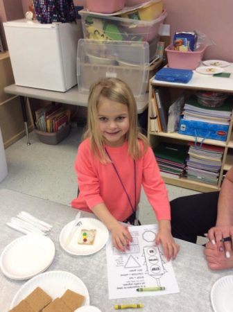 stoplight_cooking_activity-cadence_academy_preschool_johnston_ia-336x450
