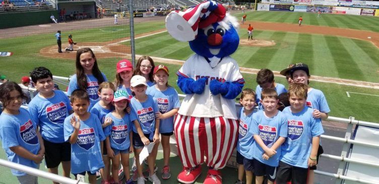 summer_camp_field_trip_to_baseball_game_winwood_childrens_center_ashburn_va-752x365