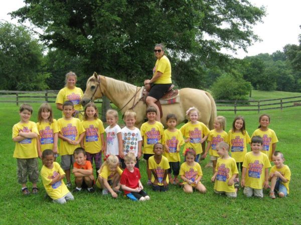 summer_camp_field_trip_winwood_childrens_center_gainesville_va-600x450