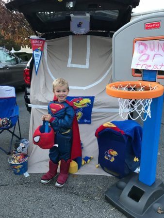 superman_at_trunk_or_treat_canterbury_preparatory_school_overland_park_ks-338x450