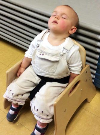 toddler_sleeping_in_chair_at_carolina_kids_child_development_center_fort_mill_sc-334x450