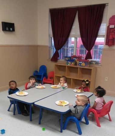 toddlers_enjoying_lunch-380x450