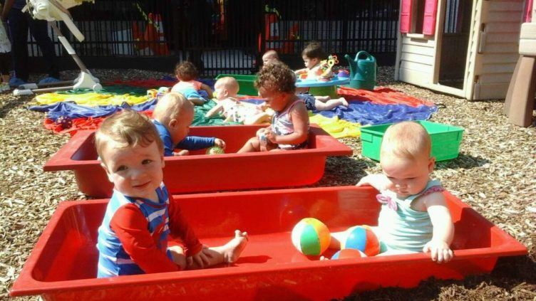toddlers_in_tubs_on_playground_prime_time_early_learning_centers_paramus_nj-752x423