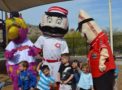 visit_from_baseballl_mascots_at_phoenix_childrens_academy_private_preschool_estrella_mountain_az-611x450