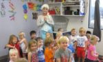 visit_from_elsa_cadence_academy_preschool_roseville_galleria_ca-752x450