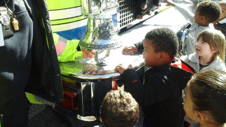 visit_from_the_fire_department_prime_time_early_learning_centers_middletown_ny-752x423