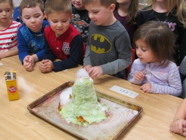 volcano_science_activity_cadence_academy_preschool_louisville_ky-600x450