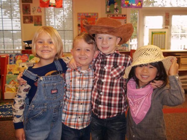 preschoolers_dressing_up_in_western_clothing_winwood_childrens_center_south_riding_va-600x450