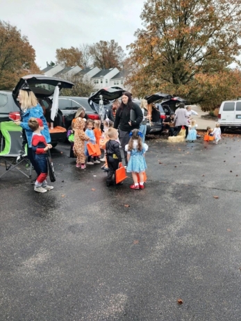 children at halloween outside fort thomas