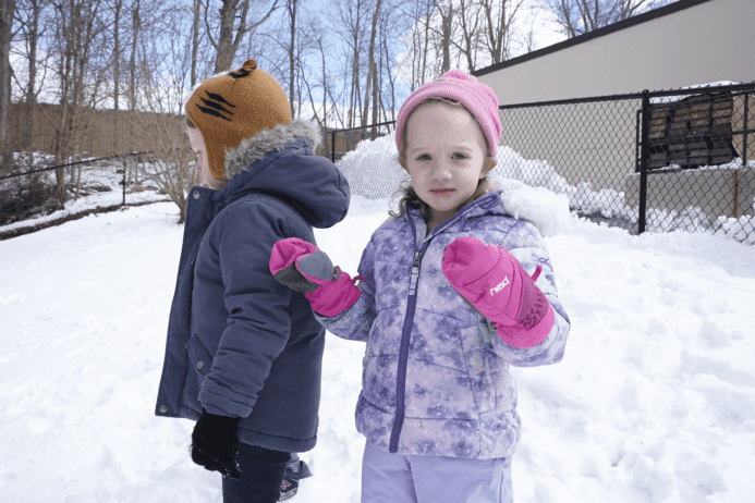 cadence_education_local_photos_campaign_984_southford_rd_middlebury_ct_06762_usa_children_outside_playing_among_playground_or_toys-02-09-2024-17081825543110.5751660575457624