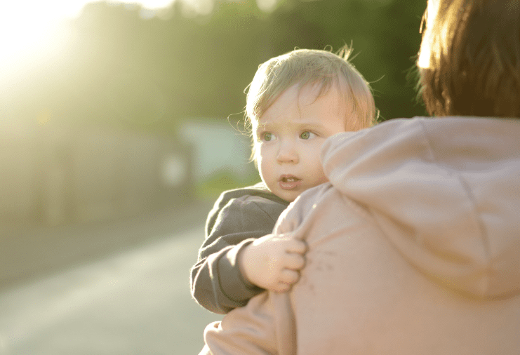 How To Prepare A Clingy Baby For Daycare