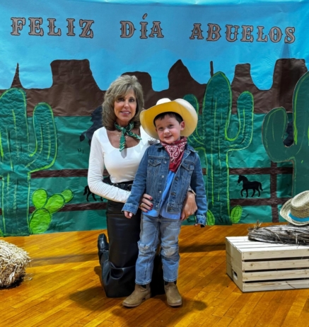 mother and male child at event at little big minds chandler