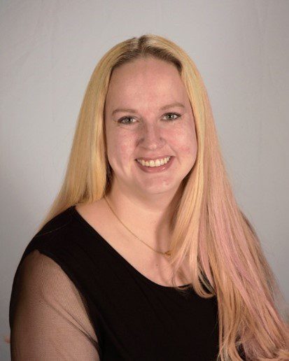 Annie Dunham 