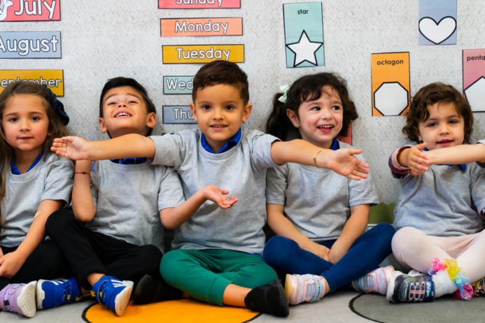 Interactive-Learning-Centers-Encourage-Independent-Exploration